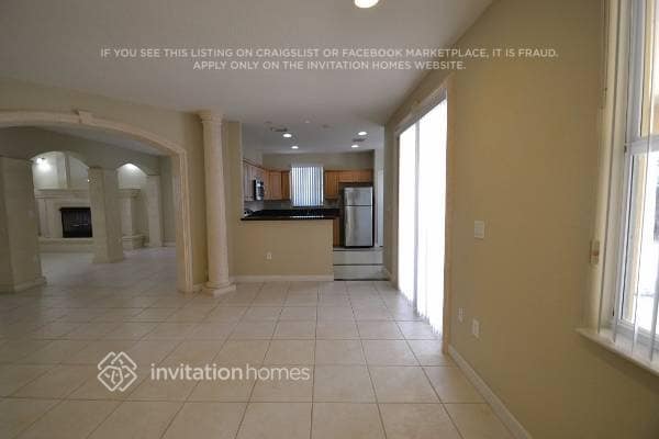 Building Photo - 6664 SW 163rd Pl