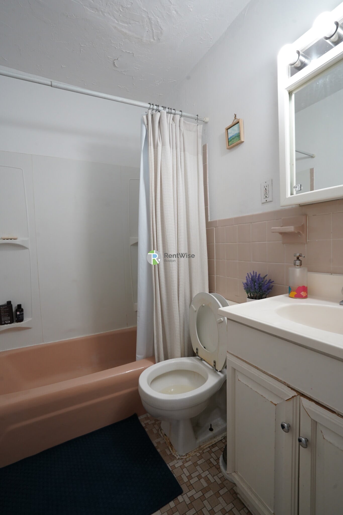 Building Photo - 226 Parker Hill Ave