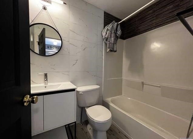 Building Photo - 24 MALLARD Pl