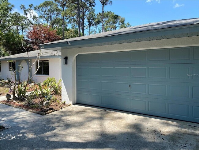 Building Photo - 9191 Gewant Blvd