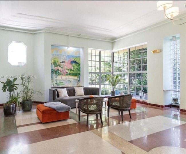 Building Photo - 740 11th St