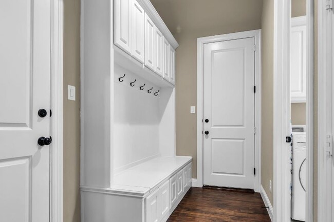 Building Photo - Stunning 4-3.5-3 Oasis with Pool in Prime Keller Location – Fully Furnished - 6 Month Lease Consi...