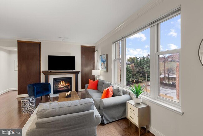 Building Photo - 801 Key Hwy