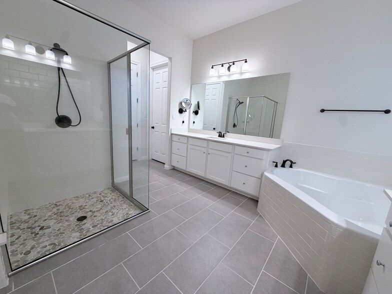 Building Photo - 7612 Alouette Dr