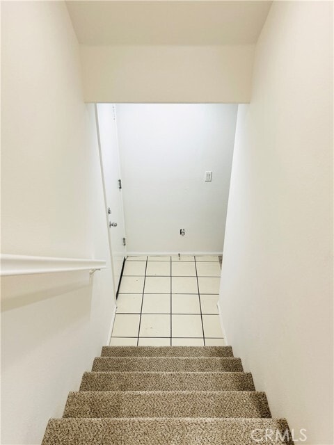 Building Photo - 8054 Cresta Bella Rd