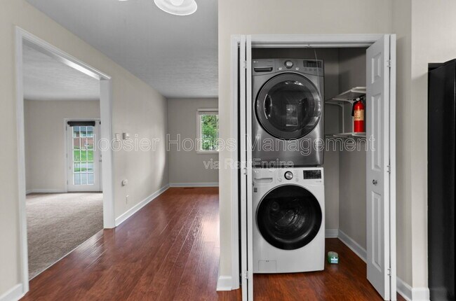 Building Photo - 1160 Birnam Woods Trail
