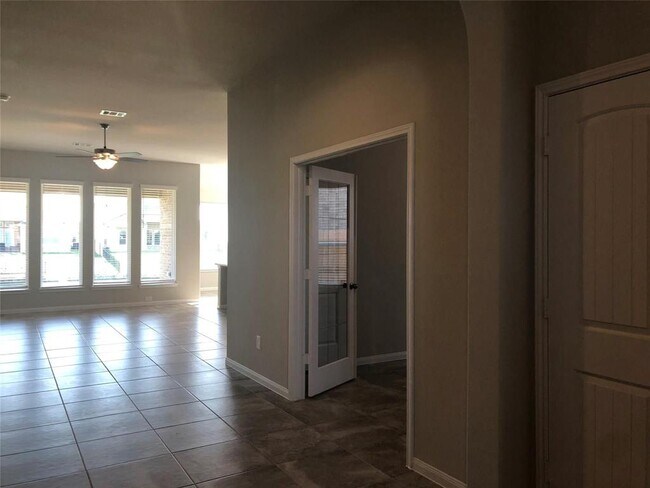 Building Photo - 24119 Corinaldo Ct