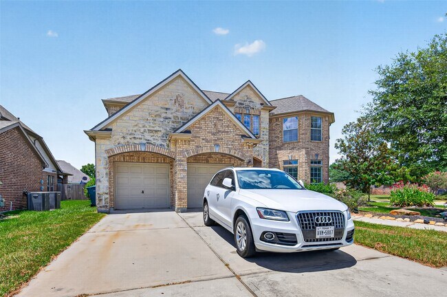 Building Photo - 9735 Lansing Meadows Dr