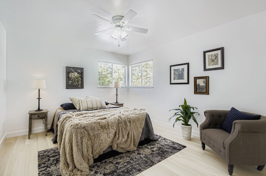 Building Photo - 604 Colorado St