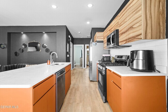 Building Photo - 12369 Polo Norte Dr