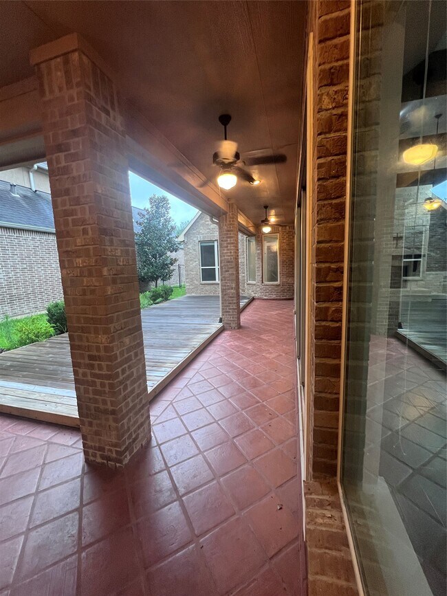 Building Photo - 46 Sundown Ridge Pl