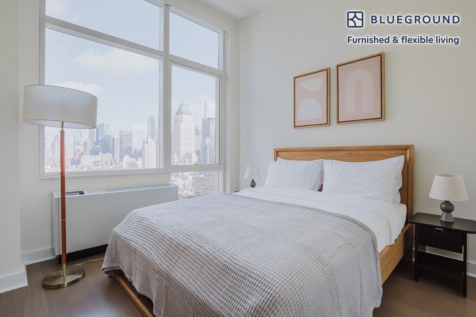 Building Photo - 450 W 42nd St