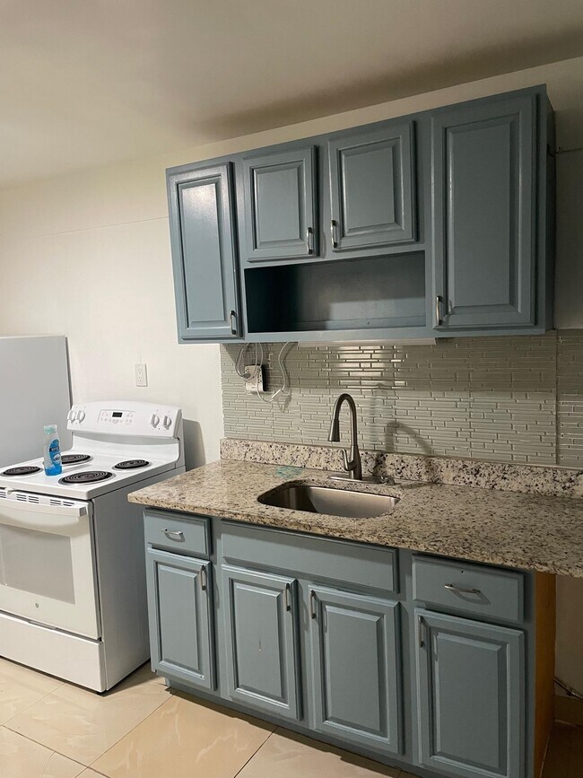 213 Hillside Ave 213 Hillside Ave Newark NJ 07108 Apartment Finder