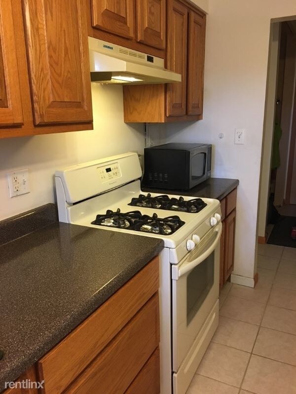 Building Photo - 1312 Melrose Ave