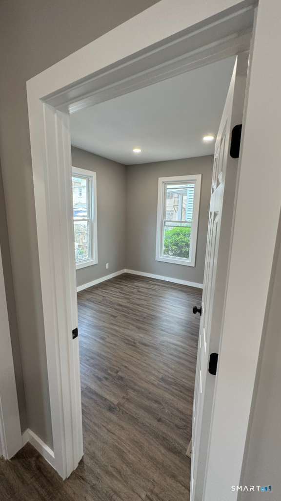 Building Photo - 149-151-151 Shelton St