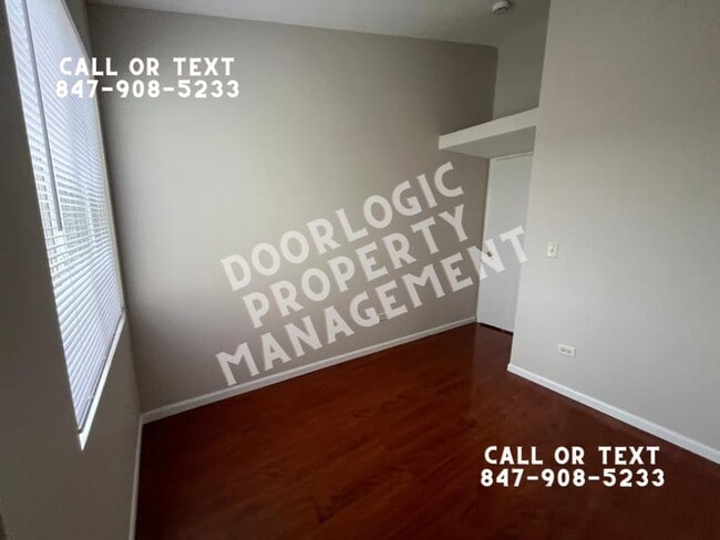 Building Photo - 1127 Silverstone Dr