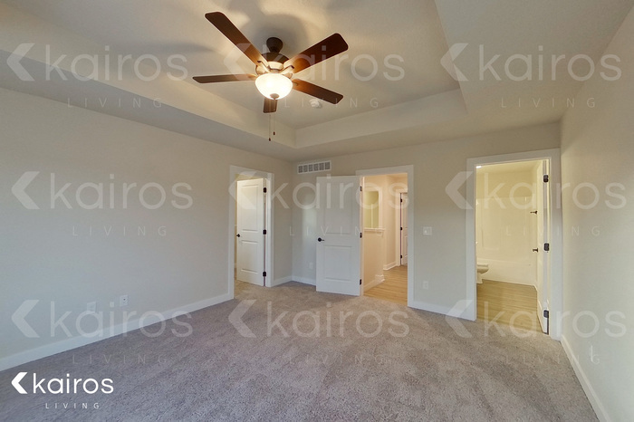 Building Photo - 6932 Holly Ct