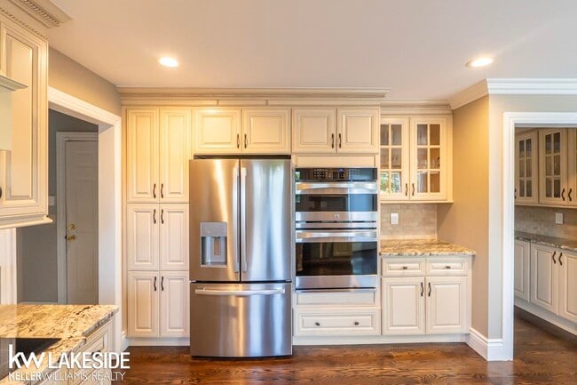 Building Photo - 47898 Lamplighter Trail