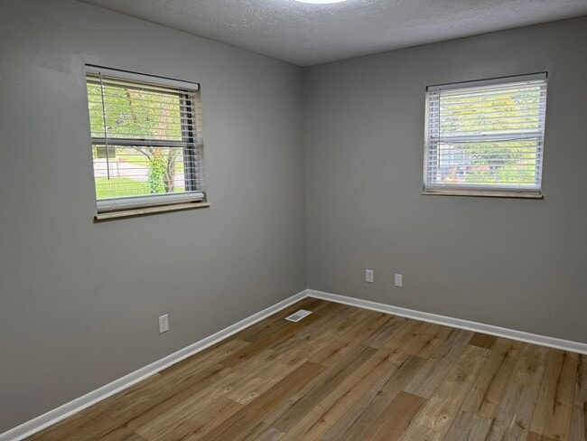 Building Photo - Renovated Rocky Hill Home