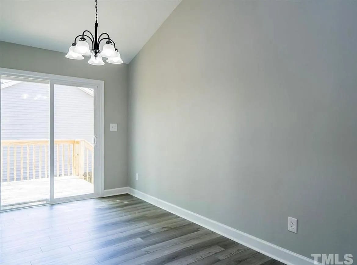 Building Photo - Room in House on Harmony Ct