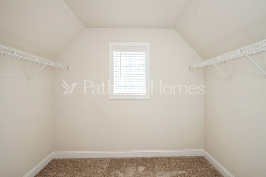 Building Photo - 118 Wembury Ln