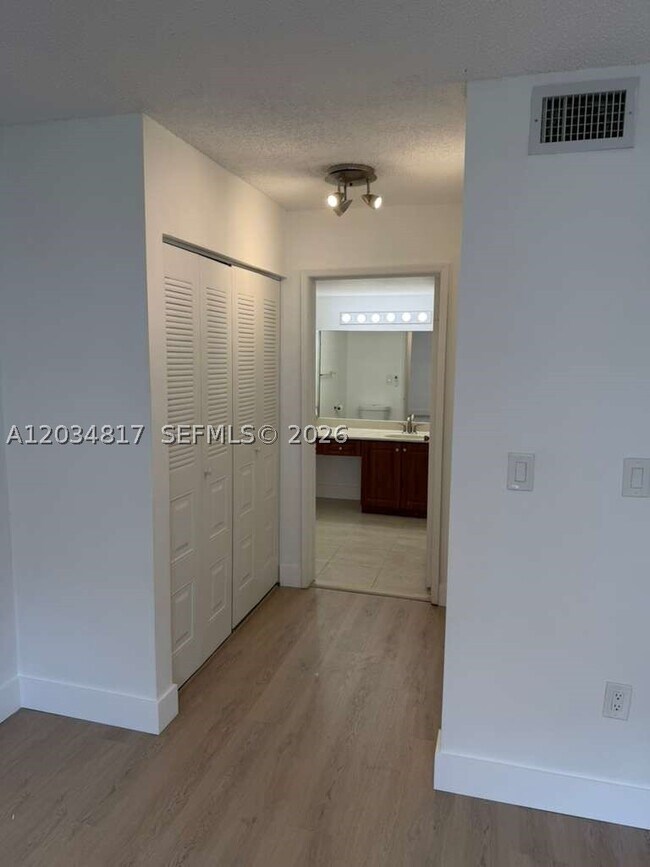 Building Photo - 9767 NW 46th Terrace