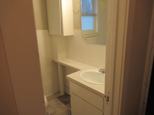 Building Photo - Cute Home in Whitefish with Yard & Storage