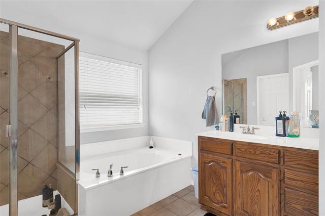 Building Photo - 15742 Bull Run Dr