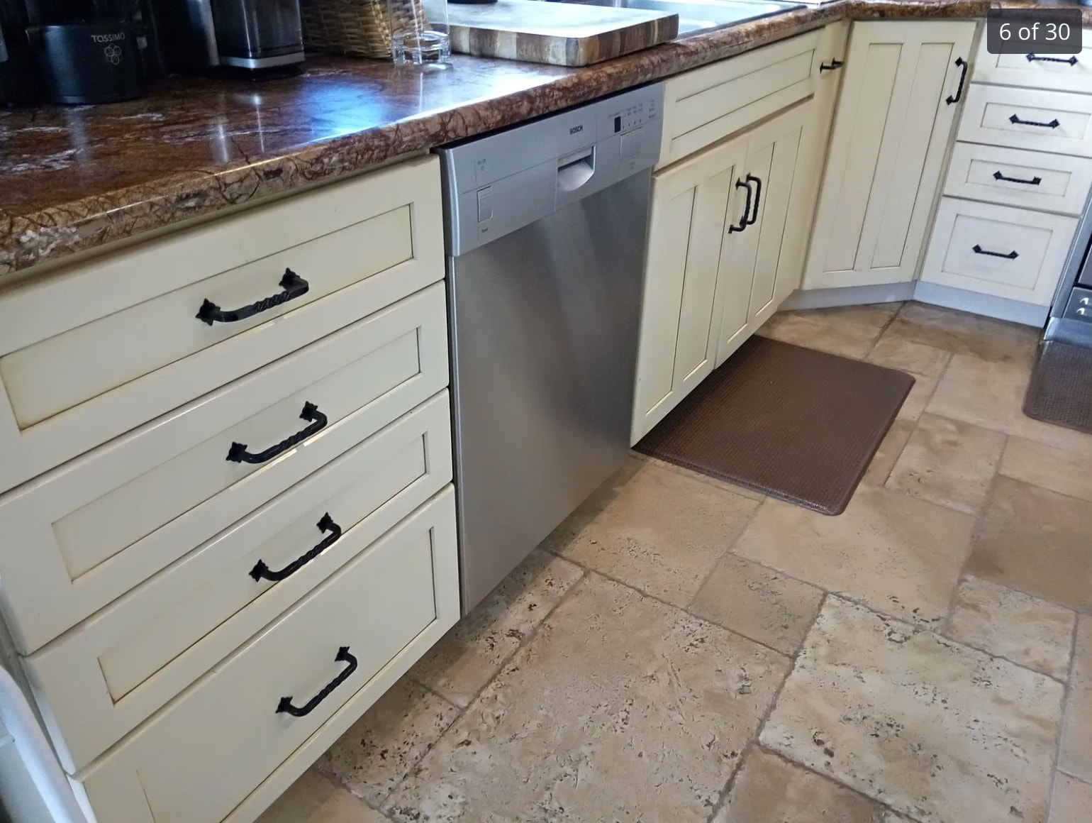 Building Photo - 23 Avenida Lobeiro