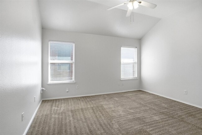 Building Photo - 5517 Timber Ridge Ct