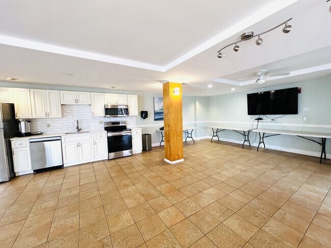 Building Photo - 350 Revere Beach Blvd