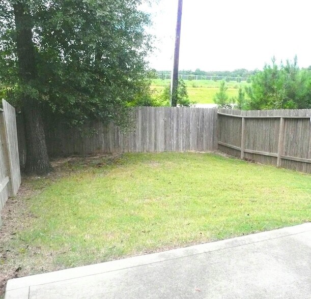 Building Photo - 52 Woodland Hills Dr