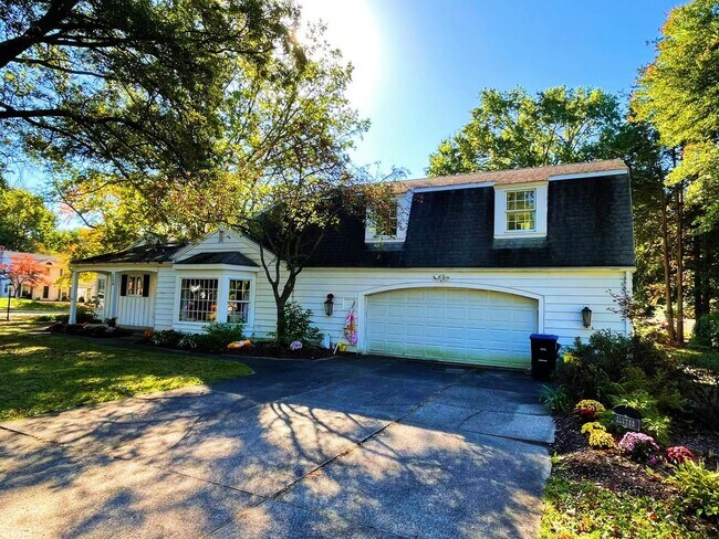 Building Photo - 156 Sand Run Rd
