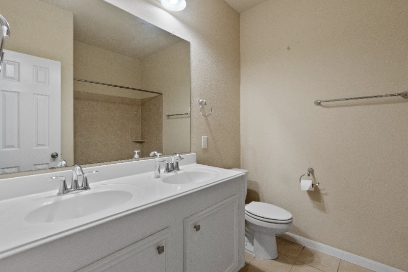 Building Photo - 13402 Indigo Sands Dr