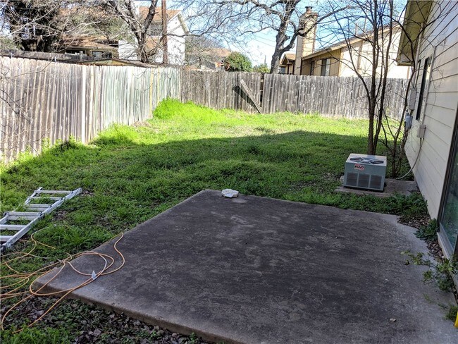 Building Photo - 2306 Pena Cove