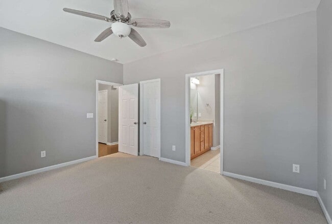 Building Photo - Experience Comfort and Style: Spacious 3-B...
