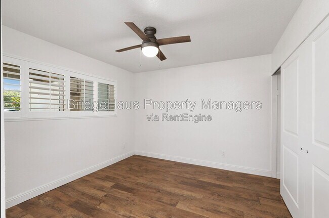 Building Photo - 3230 Ashford St