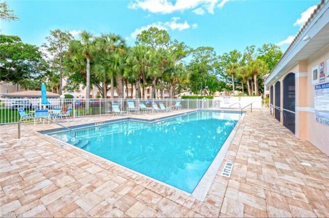 Building Photo - 1044 Woodshire Ln