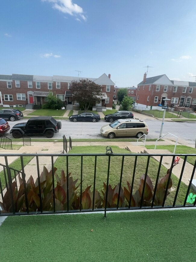 Building Photo - 3802 Lyndale Ave