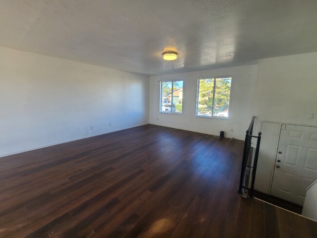 Building Photo - 5453 S 5425 W