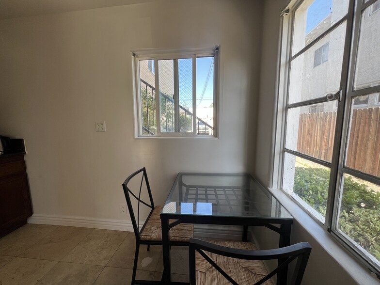 Building Photo - 5255 1/2 Denny Ave