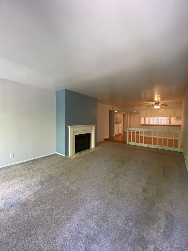 Building Photo - 1635 Clark Ave