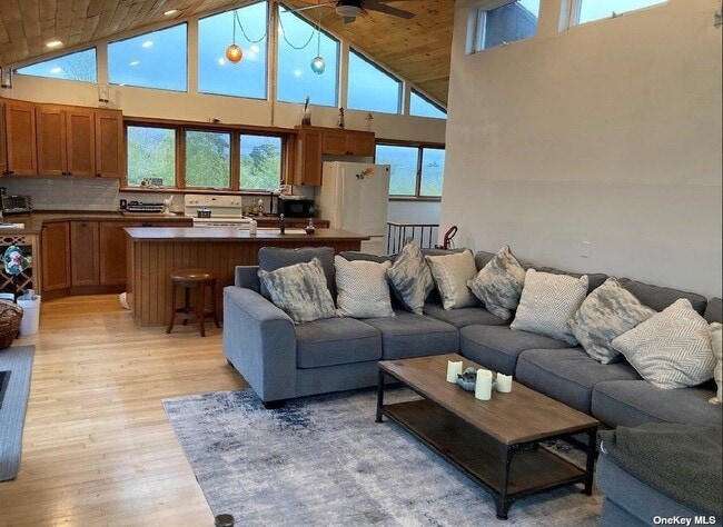 Building Photo - 50 Clipper Way