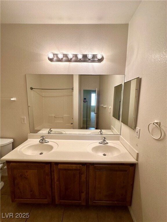Building Photo - 8686 Bolton Ct