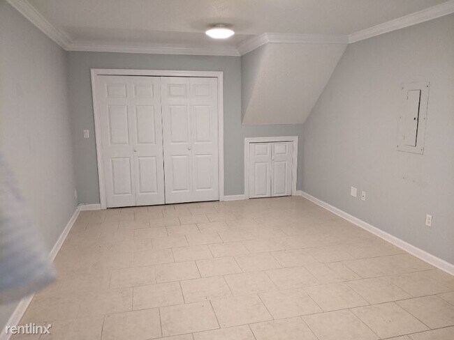 Building Photo - 3 br, 2 bath Condo - 4736 Le Mon Cay Ct