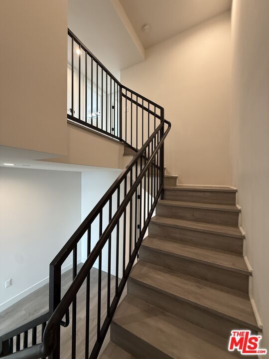 Building Photo - 132 Rosemont Ave