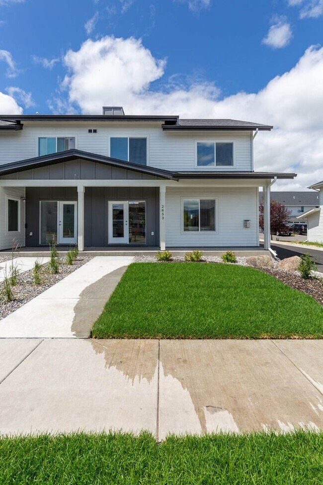 Building Photo - 2855 Fen Way