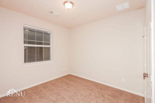 Building Photo - 2713 Autumn Falls Drive