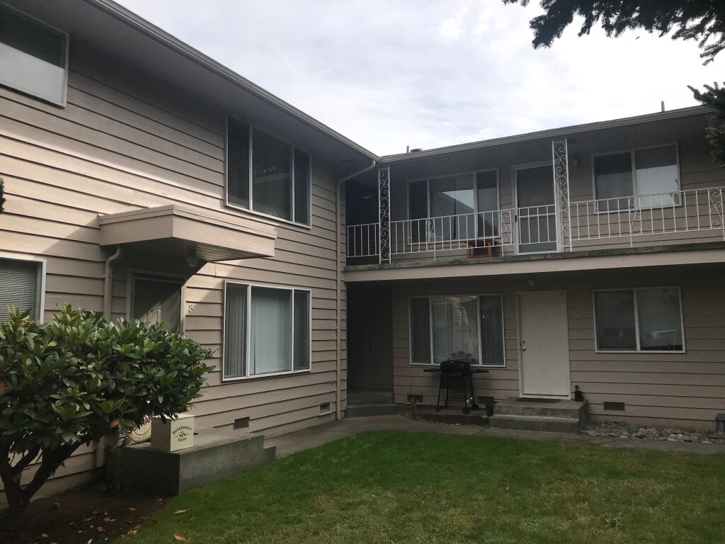 Building Photo - 521 Avenue D