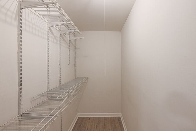 Building Photo - 8096 Castle Rock Ct